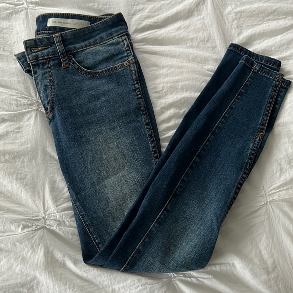 Pilcro Anthropologie mid rise skinny jeans size 26 dark blue wash